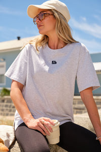 Lola Longline Step Hem Tee - Cloud Marle/Cl Logo Embroidery