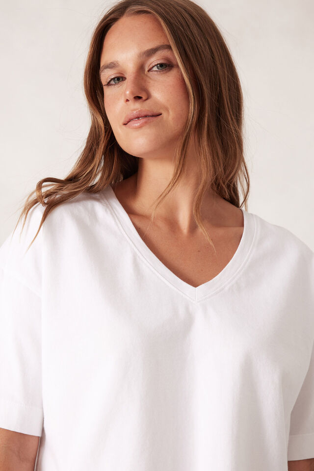 Boxy V Neck Tee, WHITE