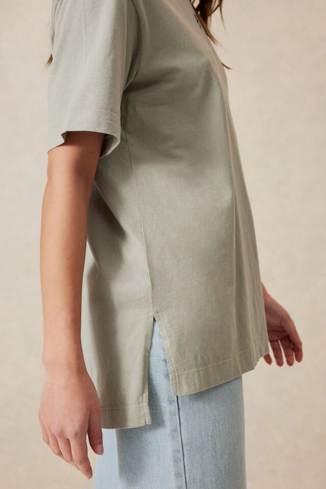 Longline Step Hem Tee, SOFT SAGE/ PHANTOM CERES MONOGRAM EMBROIDERY