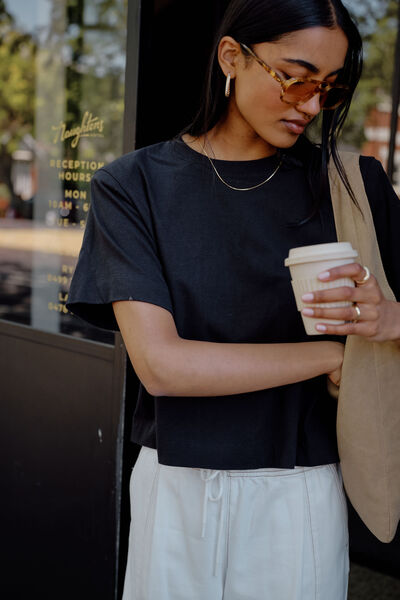 Sofia Boxy Shoulder Tee, BLACK