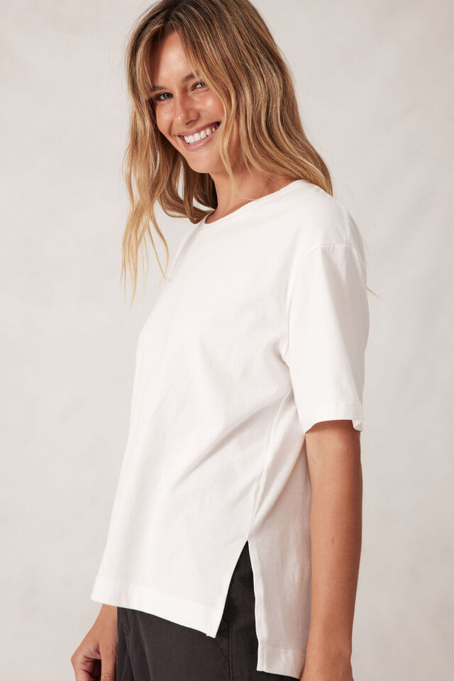 Stevie Slouchy Split Hem Tee, VANILLA