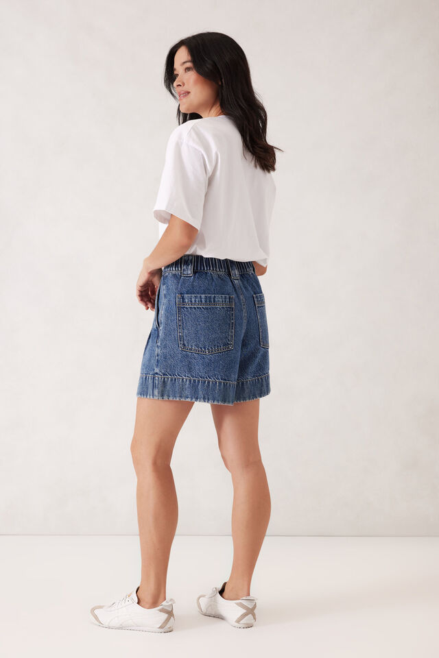 Billie Pleat Front Short, INDIGO BLUE