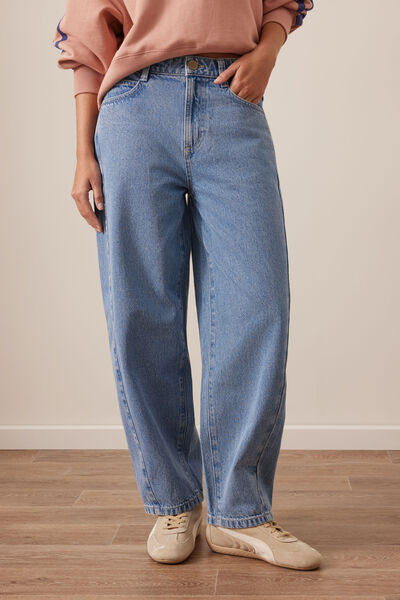 Leah Tapered Barrel Jean, VINTAGE BLUE