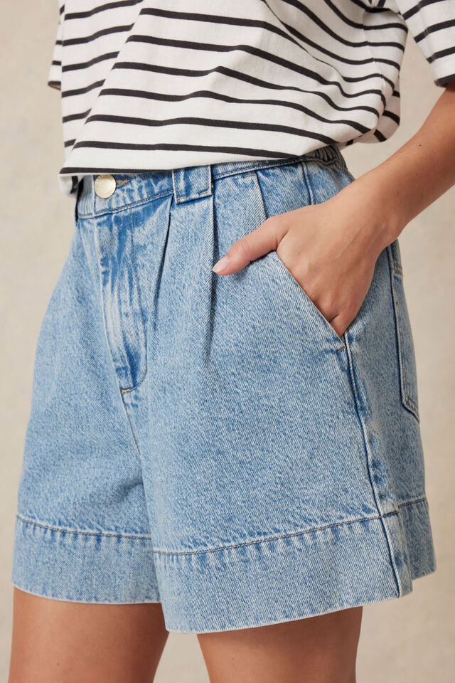 Pleat Front Short, VINTAGE BLUE DENIM