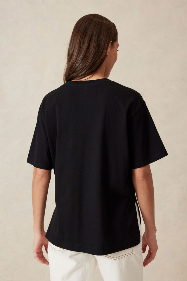 Slouchy Split Hem Tee, BLACK