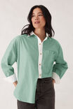 KELLY GREEN STRIPE WHITE COLLAR
