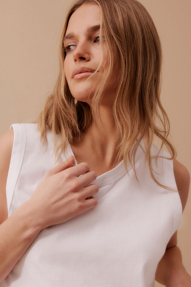 Tara Boxy Tank, WHITE