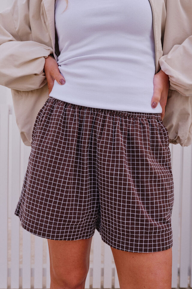Mila Short, TEXTURED CHOCOLATE CHECK