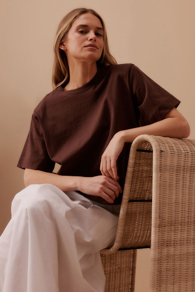 Boxy Shoulder Tee, CHOCOLATE