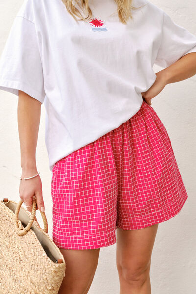 Mila Short, RED WHITE CHECK