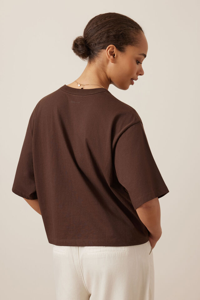 Phoebe Premium Tee, CHOCOLATE