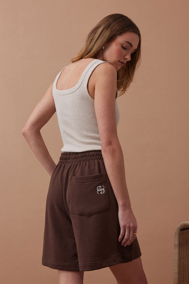 Lulu Reverse Panel Short, CHOCOLATE