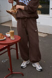 Bowie Barrel Leg Trackpant, BRUNETTE BROWN CONTRAST BUFF BIND - alternate image 4