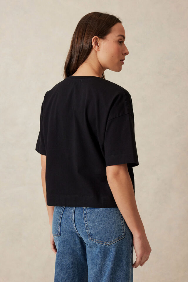 Boxy V Neck Tee, BLACK