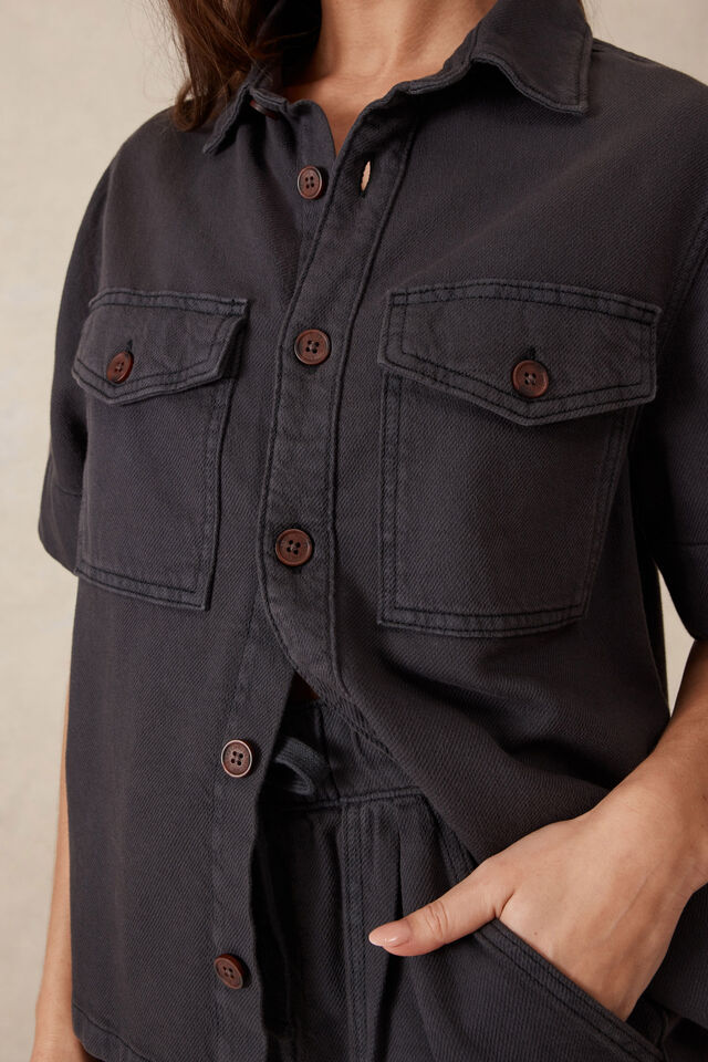 Short Sleeve Boxy Shirt, WASHED BLACK TWILL