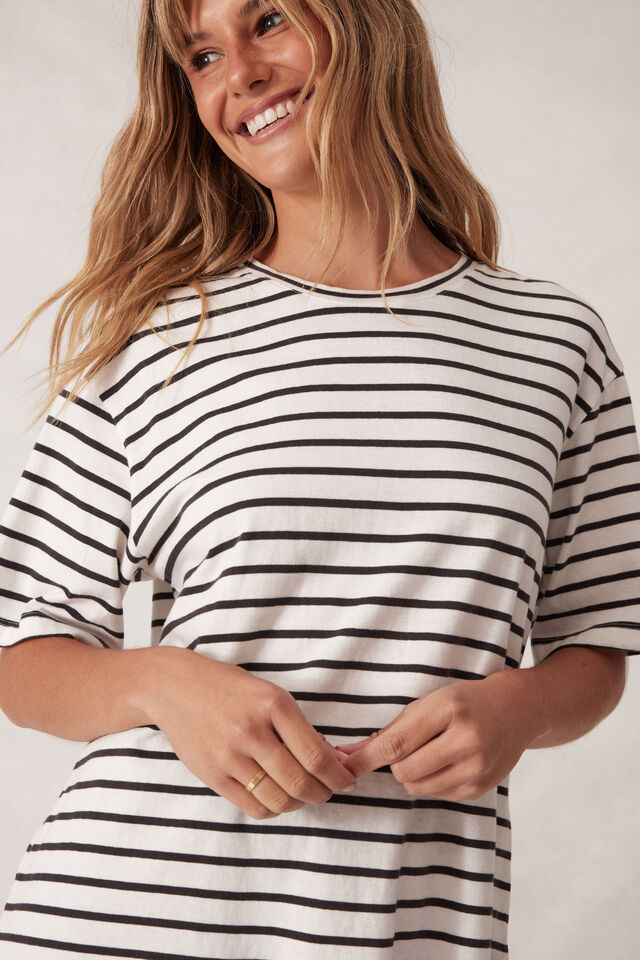 Lola Longline Step Hem Tee, VANILLA /PHANTOM FINE STRIPE