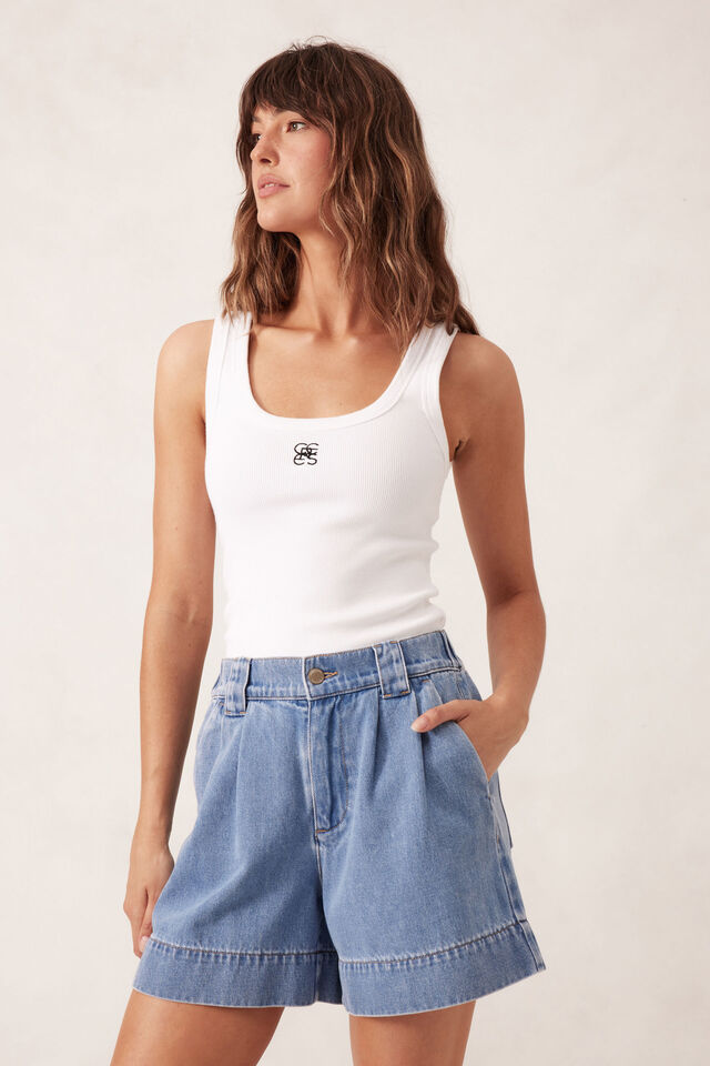 Billie Pleat Front Short, MID BLUE WASH