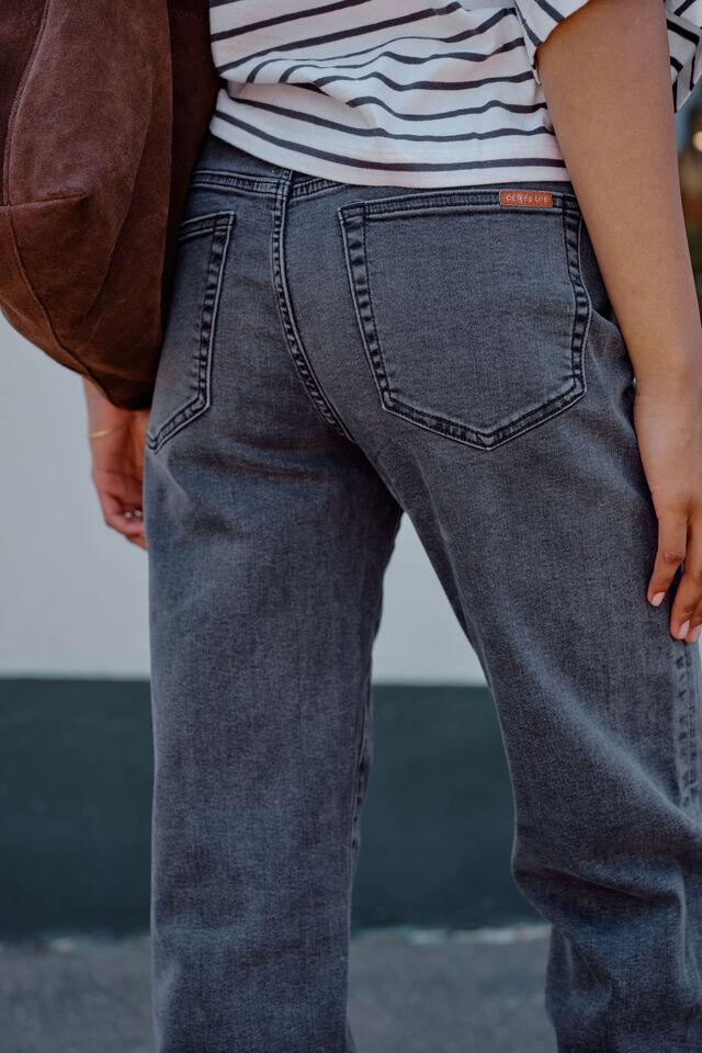 Sydney Straight Leg Jean, WASHED BLACK