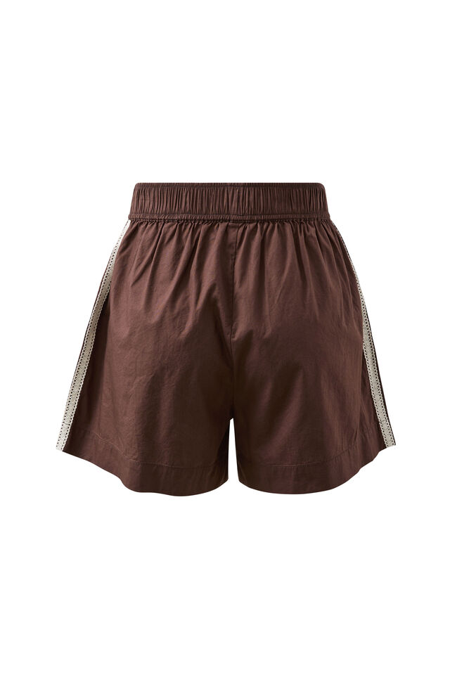 Mila Short, CHOCOLATE