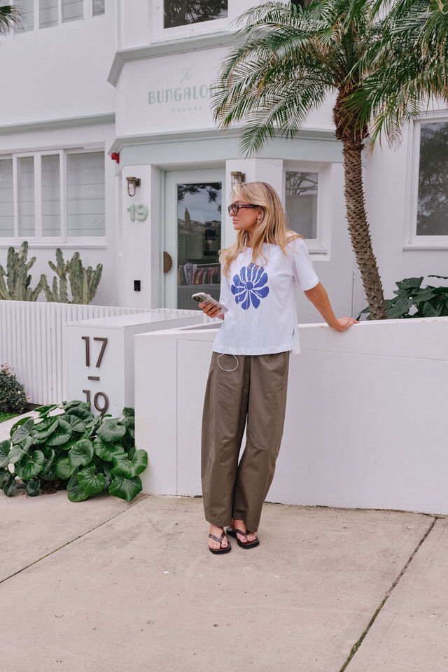 Stevie Slouchy Tee, WHITE/CERES FLORA