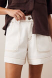 Weekender Short, ECRU - example image 4