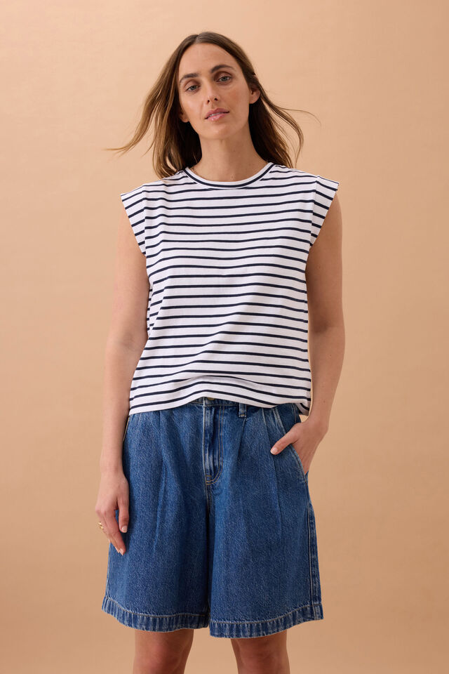 Sylvie Longline Pleat Denim Short, FRESH INDIGO