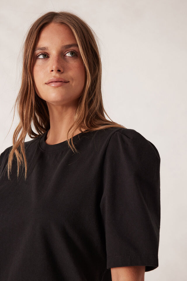 Pleat Sleeve Tee, BLACK