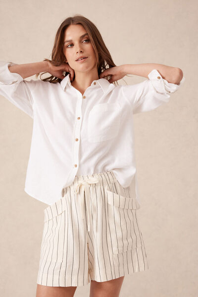 Panelled Pull On Short, PINSTRIPE