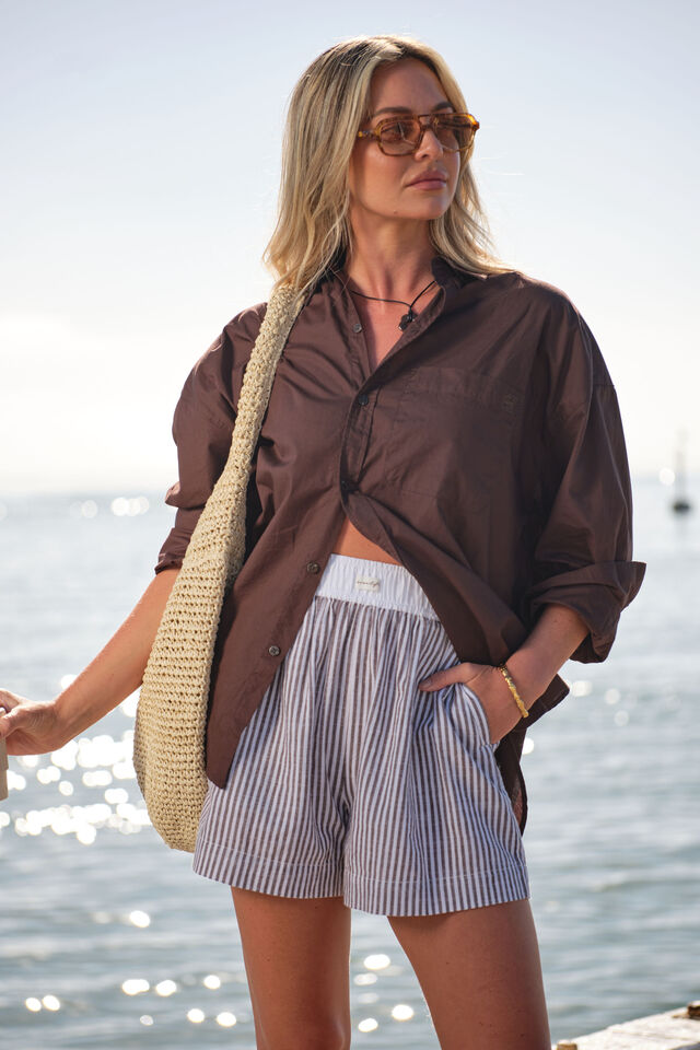 Mila Short, BROWN WHITE SMALL STRIPE