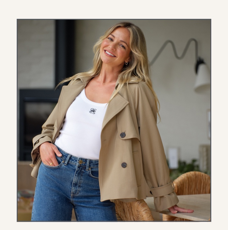 Effortless outfit solutions, responsibly designed in Australia.