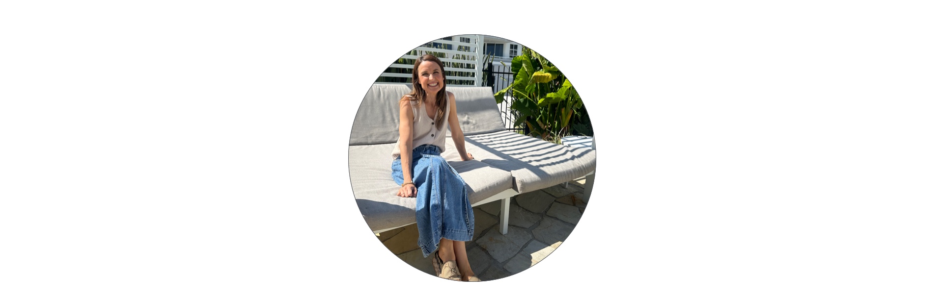Kate from @thenoosainsider